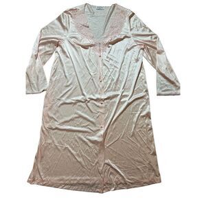 Vintage Vanity Fair women’s light pink long‎ nightgown sz L